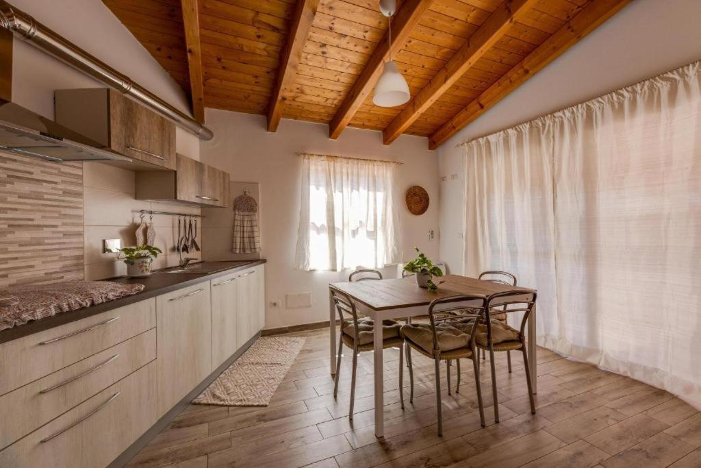 La Casa Delle Zie - Cabras Villa Dış mekan fotoğraf